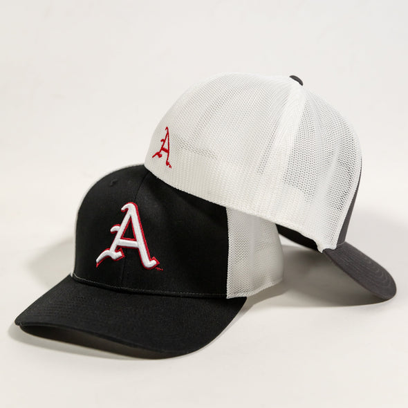 Baum Stretch Mesh Hat