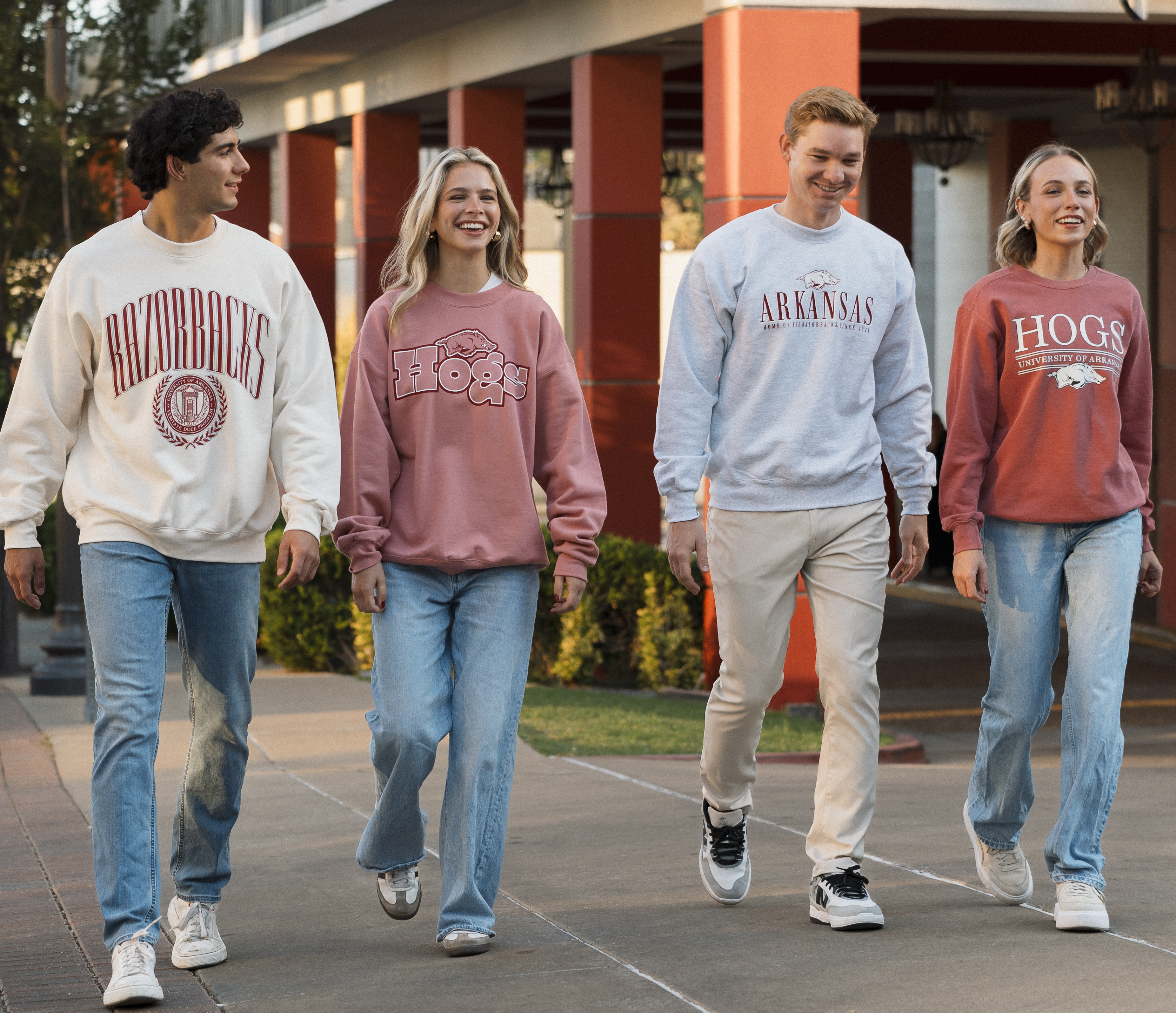 Sweater Razorback Razorback: Sweatshirts – Houndstooth Clothing Company